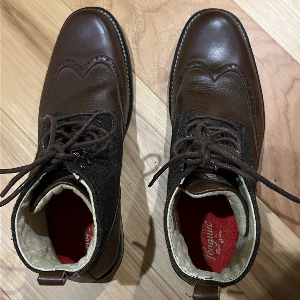 Penguin Classic Brown Leather Oxfords